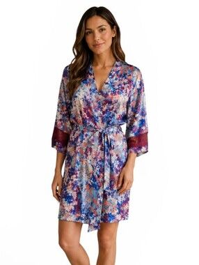 In Bloom by Jonquil Floral Satin Lace Trim Kimono Robe Cover Up. O/S